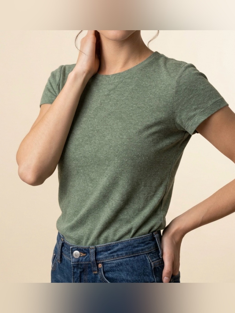 OLD NAVY PERFECT FIT. Women’s Everyday Crew Neck Tee - Green. SIZE LARGE